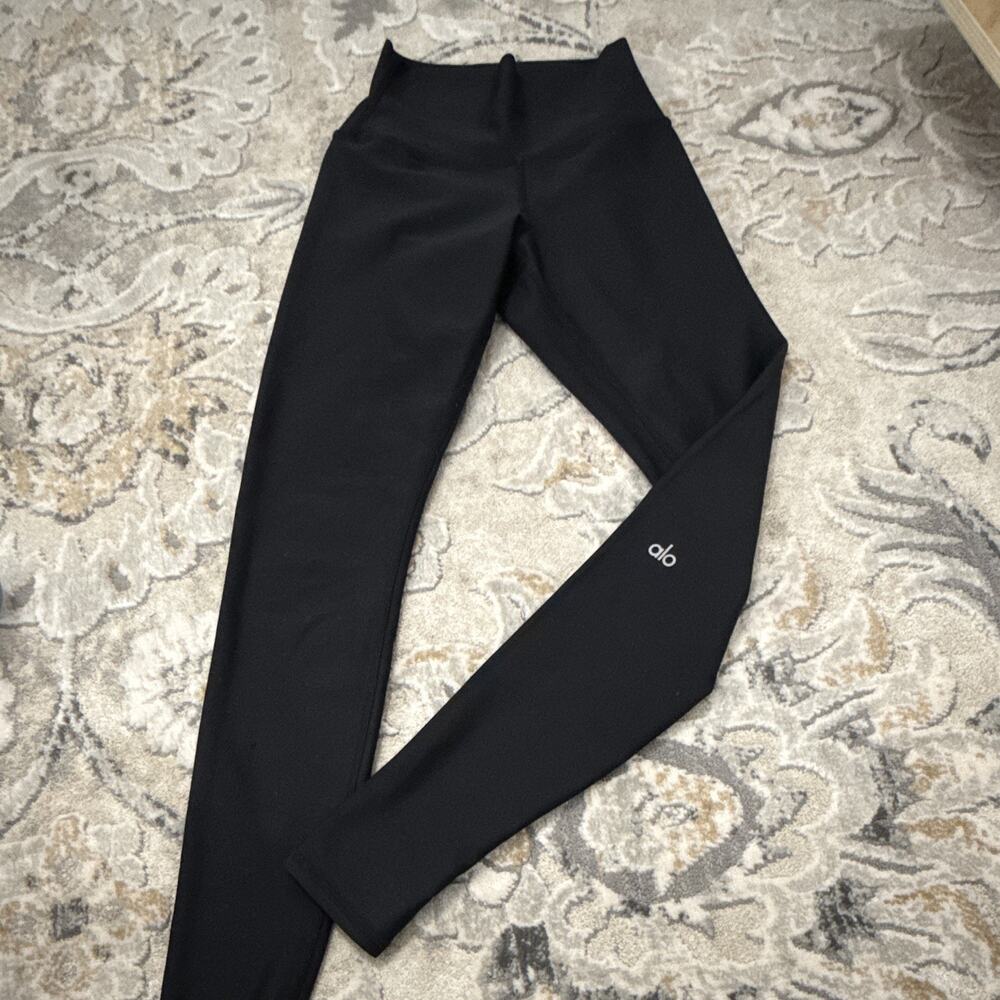 Alo Yoga High-Waist Airlift Full Length Leggings Black, Size XS
